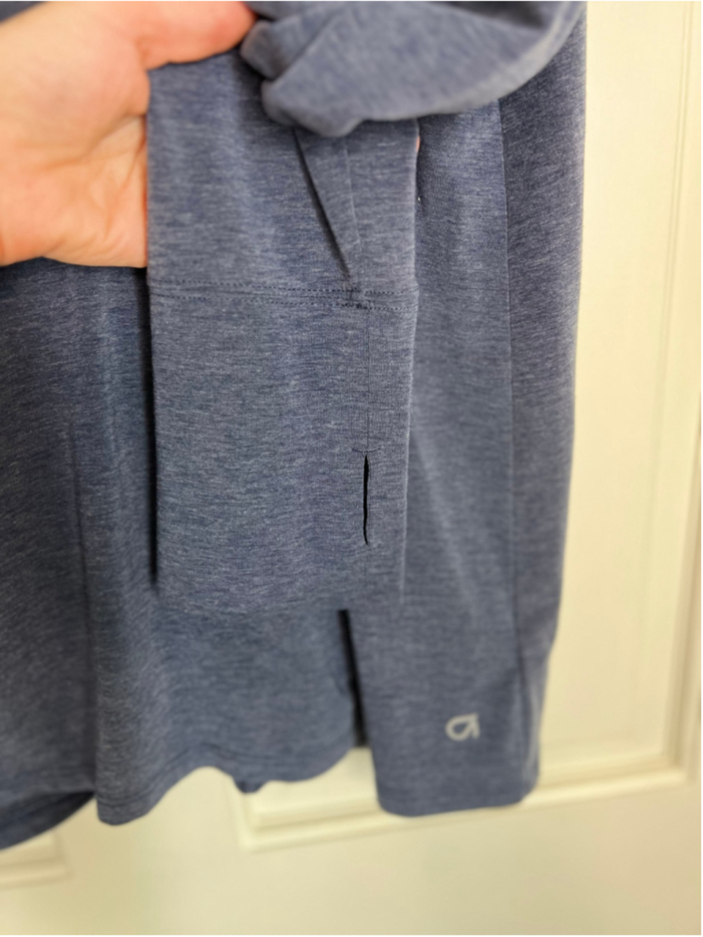 Gap Fit Tie Back Long Sleeve Tee Indigo Blue Women’s L - Picture 3 of 7